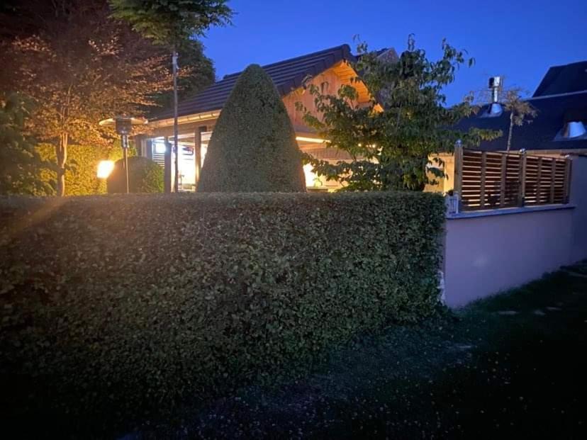 Bed and Breakfast Chez Monsieur Флоранвиль Экстерьер фото