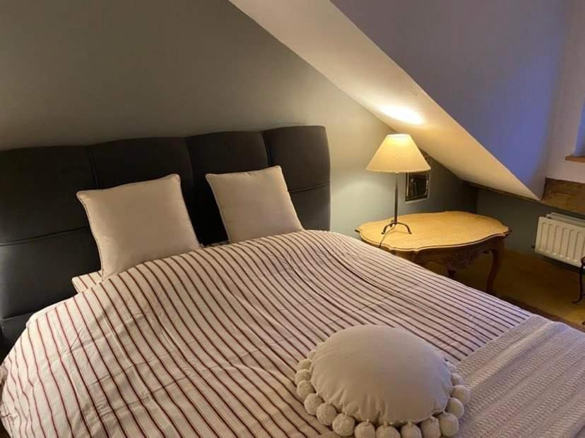 Bed and Breakfast Chez Monsieur Флоранвиль Экстерьер фото